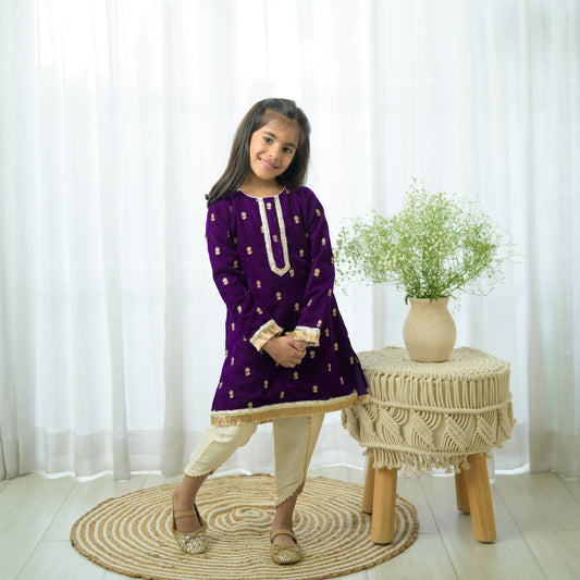 Purple Velvet Embellished Kurta With Cream Dhoti Pants