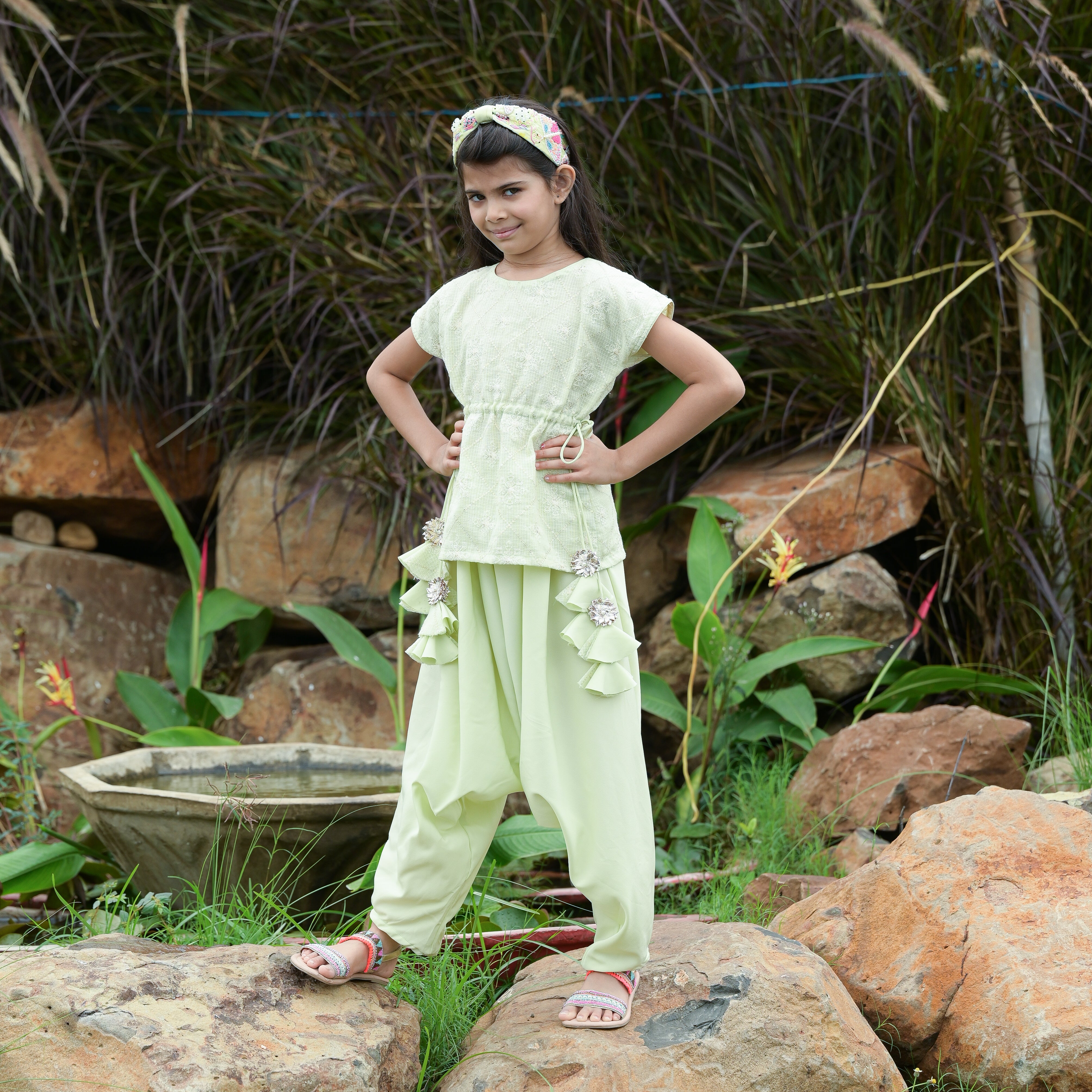 Buy Green Mid Rise Check Pants for Girls Online at KidsOnly  289873701